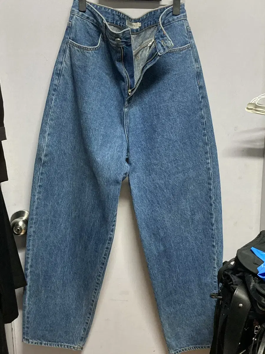 AMOMENTO | 아모멘토 Ammento Drawstring Denim Pants #아모멘토